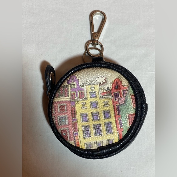 Source Unknown Handbags - Round Zip Coin Pouch Keychain Amsterdam Canal Houses Print Mini Wallet